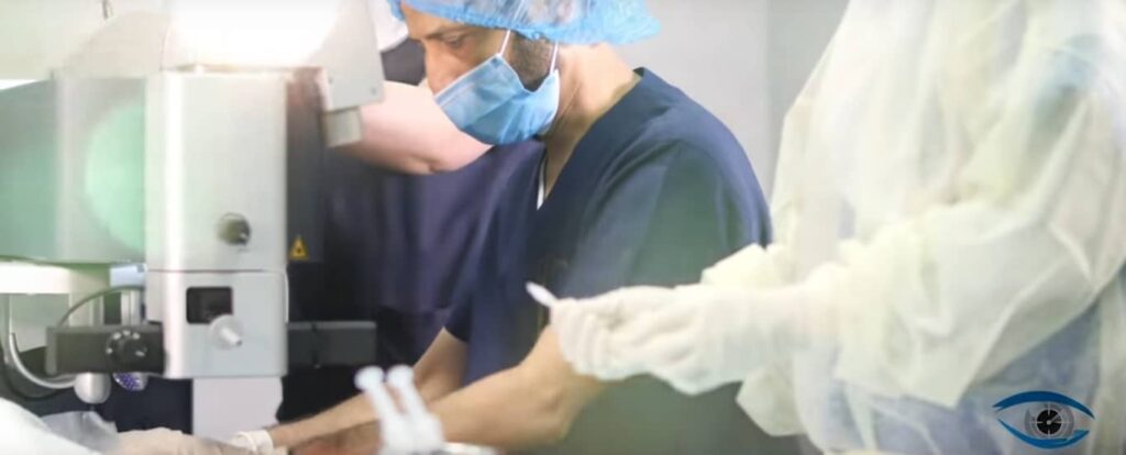 الرئيسية | مركز مشهور خبراء العيون | الاستشاري د محمد خبرة 22 عام